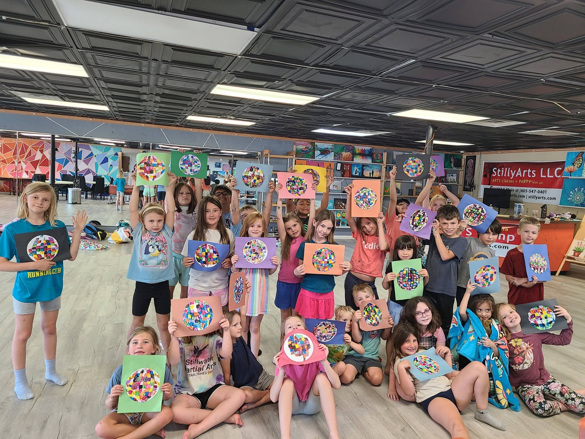 kids painting